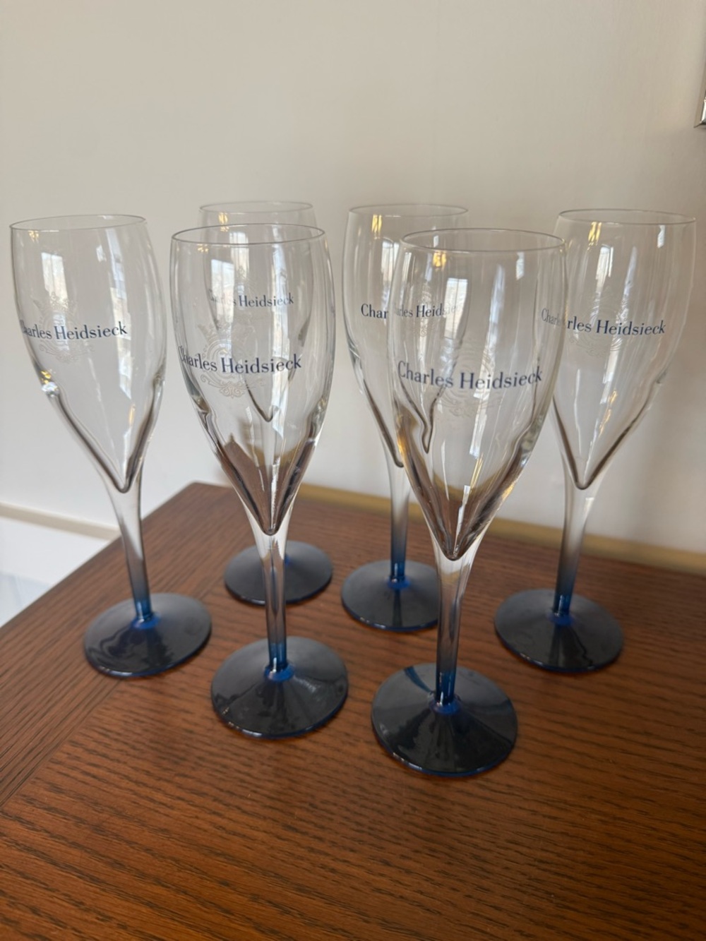 6 Charles Heidsieck Piper-Heidsieck 4 oz. Champagne Flutes Deep Blue Bases